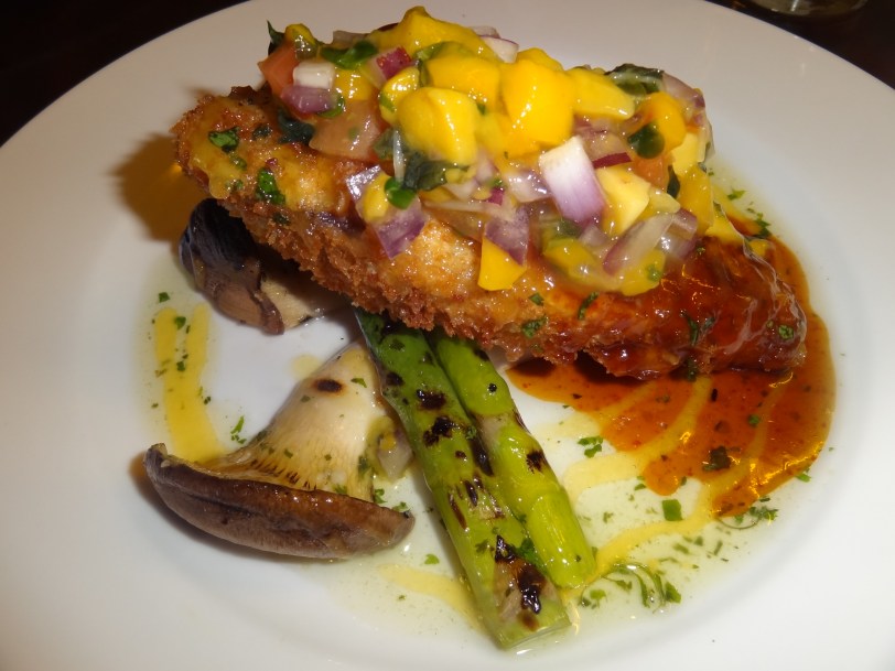 Doraku Restaurant...Perfect Lunch with a Couple of My Favorite Friends! 